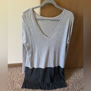 Maurice’s Sweater - Size Medium